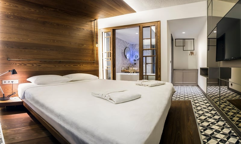 Guest Accommodations